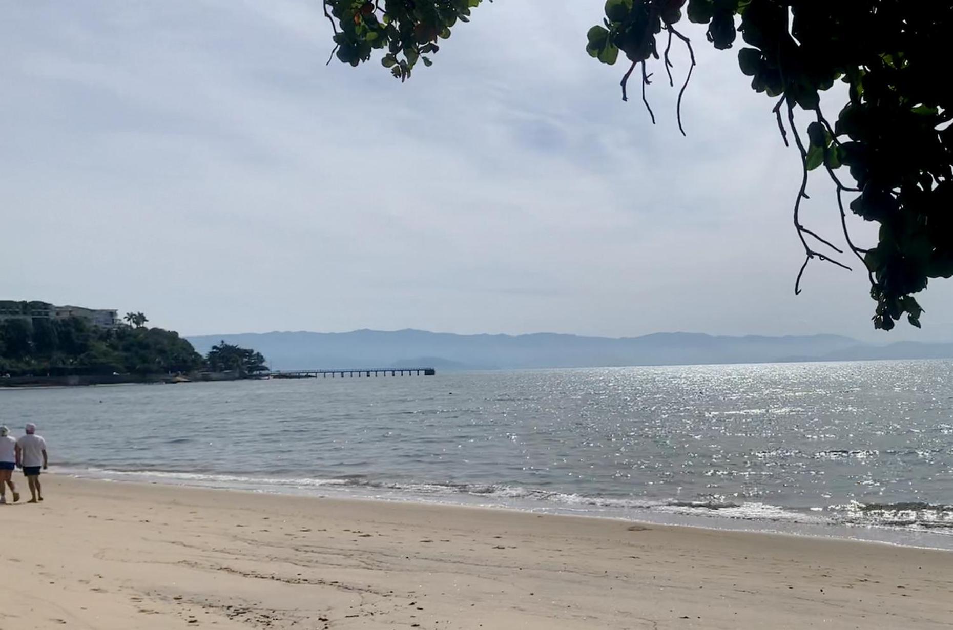 Casa Na Praia Litoral Norte Com Vista Para O Mar Perto Do Centro Sao Sebastiao  Luaran gambar